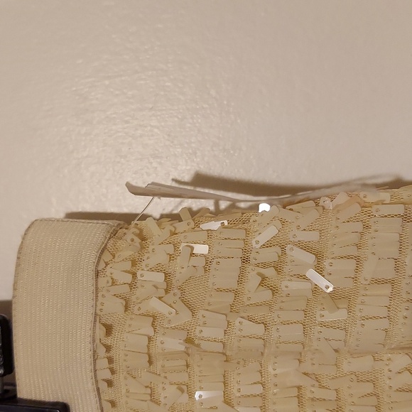 Joe Fresh Cream Colored Sequin Paillets Covered Mini Skirt Size Large - Picture 15 of 16